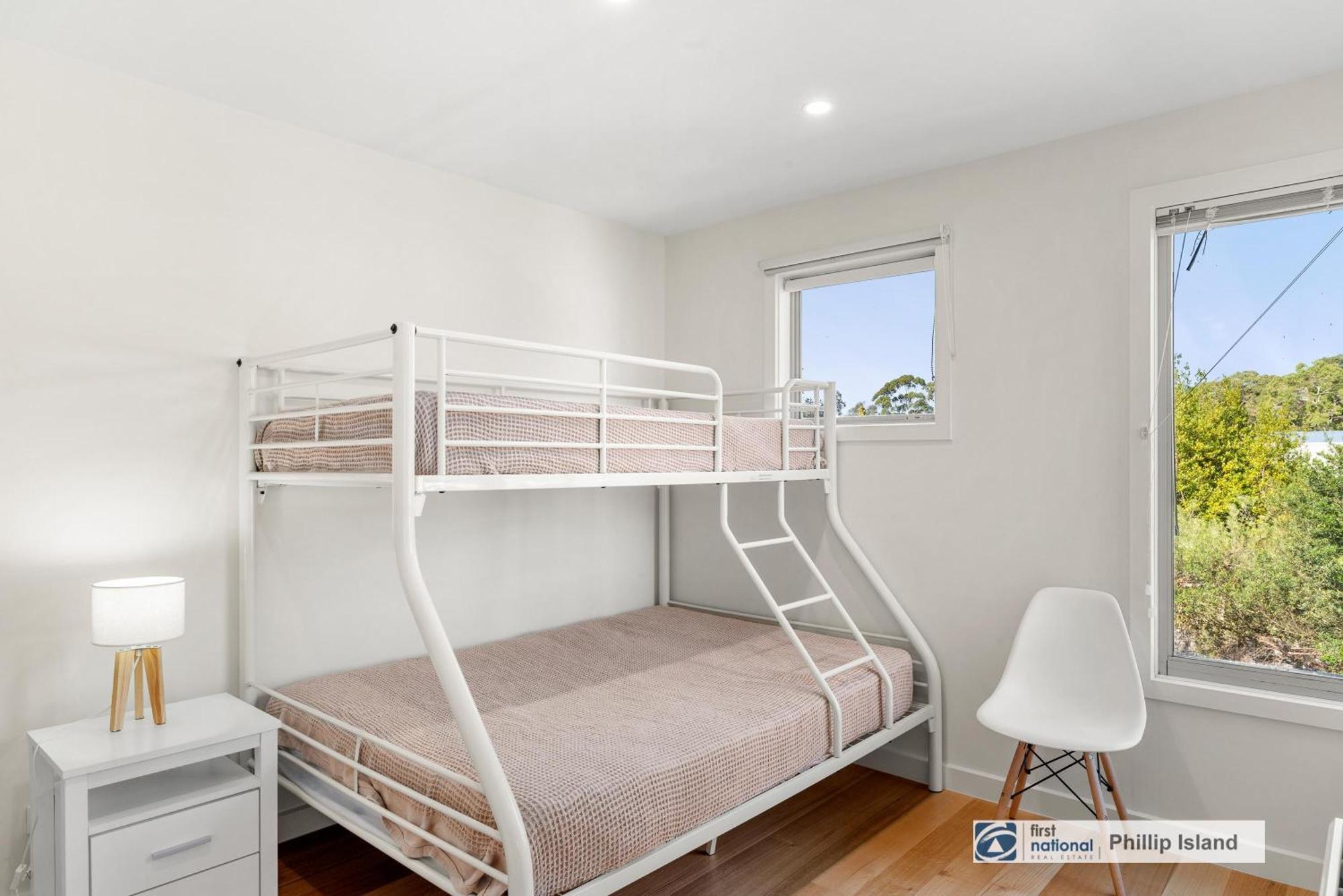3-6 Broughton Ave, Cowes Villa Екстериор снимка